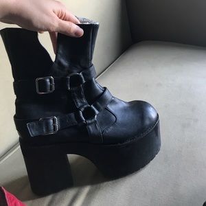 Dolls kill platforms